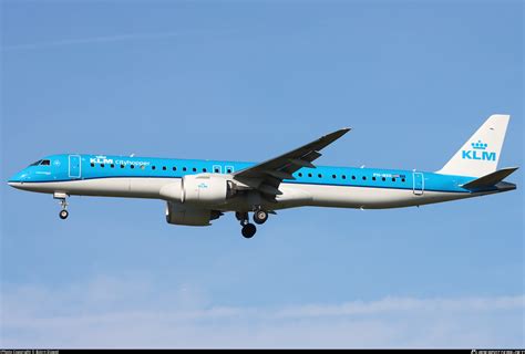 Ph Nxk Klm Cityhopper Embraer E E Erj Std Photo By Bj Rn