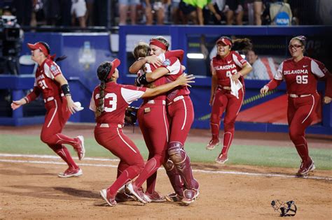 Oklahoma Sooners Softball Wins Womens College World Series The New