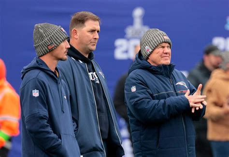 Bill Belichick Gives Staff Time Off Amid Patriots Uncertainty