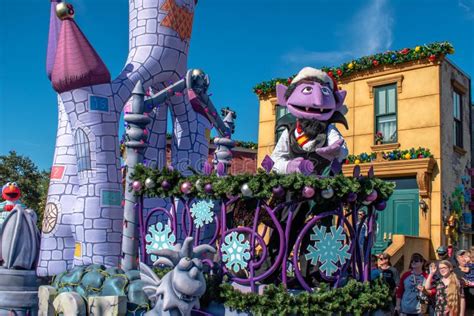 Count Von Count In Sesame Street Christmas Parade At Seaworld 93