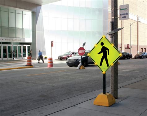 Blinkersign Flashing Led Pedestrian Crossing Symbol Sign W