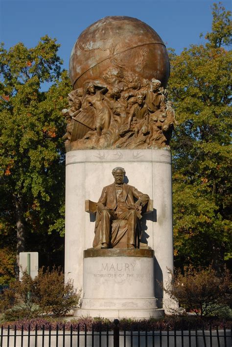 Matthew Fontaine Maury Monument Located Within The Monumen Flickr