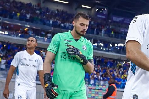 Grêmio Grando revela sua ambição de se tornar um dos maiores nomes da