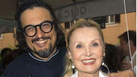 Chi Barbara Bouchet La Madre Di Alessandro Borghese Cinemaserietv It