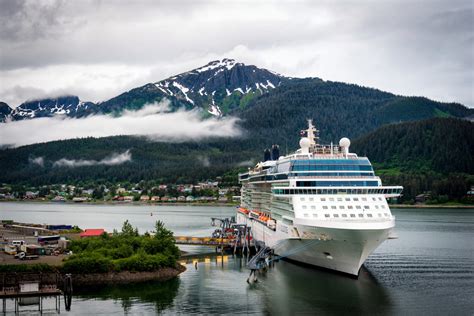 3 Stunning Sites to See on an Alaska Cruise - WONDERLUST