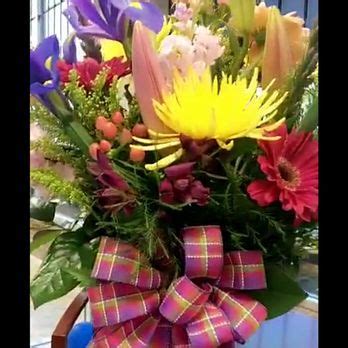 Jana’s Flowers - CLOSED - 21 Photos & 19 Reviews - Florists - 422 W ...