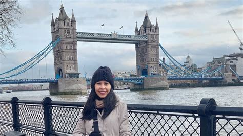 Fui At A Ponte Famosa De Londres A Tower Bridge E O Pr Dio Que