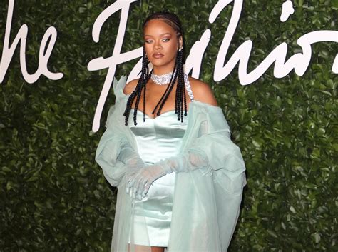 Rihanna Drops Lawsuit Against Her Dad Ronald After Accusing Him Of Making Money Off Her Name