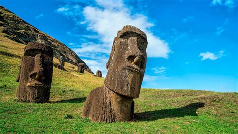 Rapa Nui Easter Island - backiee