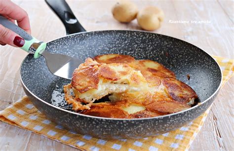 Torta Di Patate Con Scamorza In Padella Croccante E Deliziosa