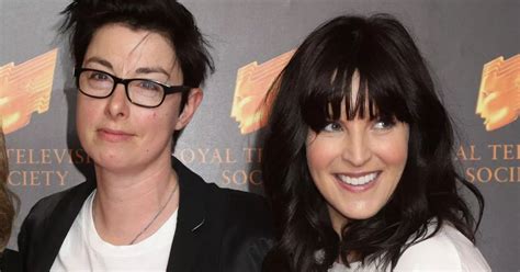 Bake Off Star Sue Perkins And Naked Attraction Host Anna Richardson Split Daily Record