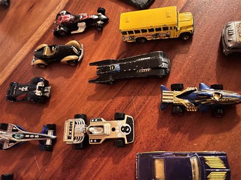 Alte Hot Wheels Sammlung mit Raritäten Kaufen auf Ricardo