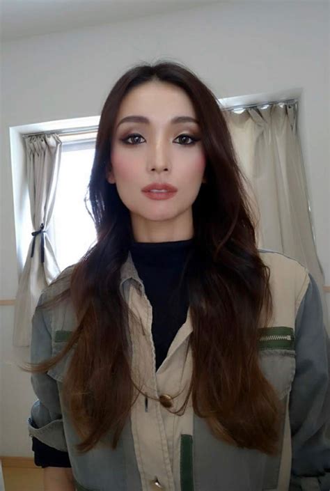 トップバーレスクダンサーのharukaさんにメイクレッスン Kannamakeupのブログ