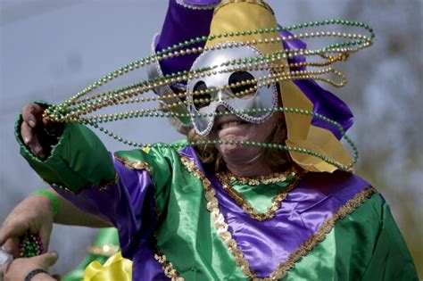 A Look At Mardi Gras Festivities In New Orleans Through The Years Ap News