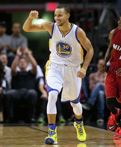 Curry Scores 40 In Warriors Win Over Heat