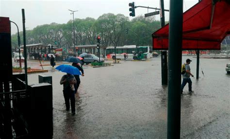 Diluvio En Capital Federal Alerta Amarilla Por Tormentas Y Ca Da De