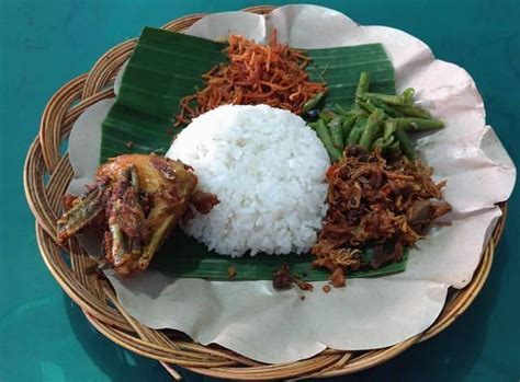 10 Makanan Khas Nusa Tenggara Barat Paling Enak