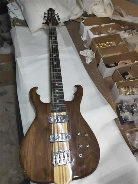 Guitarra Eléctrica Clásica Personalizada De 8 Cuerdas Conexión