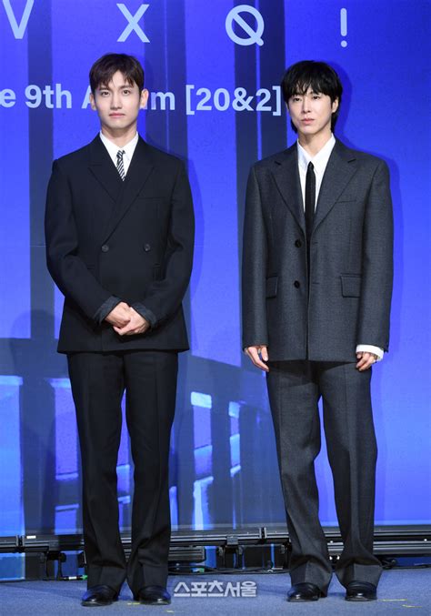 포토 동방신기 데뷔 20주년 됐어요