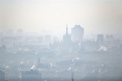 Smog Milano Dati E Info Sul Blocco Auto Meteoweb