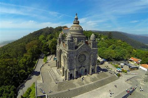 Private Tour Viana Do Castelo Ponte De Lima And Braga From Porto