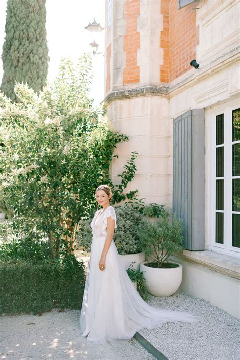 Lavender Inspirational Wedding Shoot in Provence by Odrida