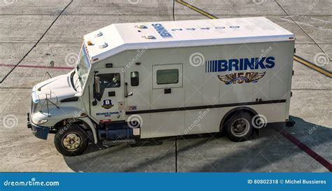 Brinks Security Truck Editorial Stock Photo Image Of Institutions