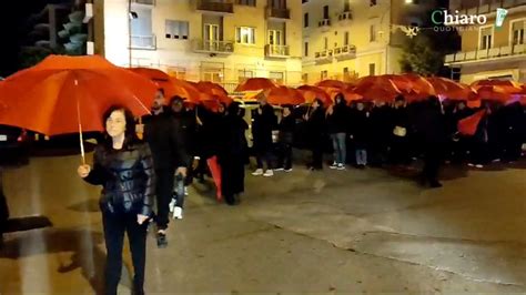 Vasto Giornata Contro La Violenza Sulle Donne Il Corteo Degli