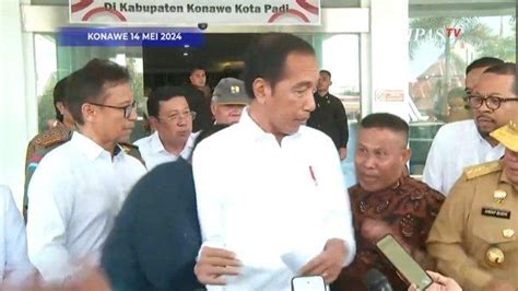 Detik Detik Paspampres Halau Pria Konawe Yang Dekati Presiden Jokowi