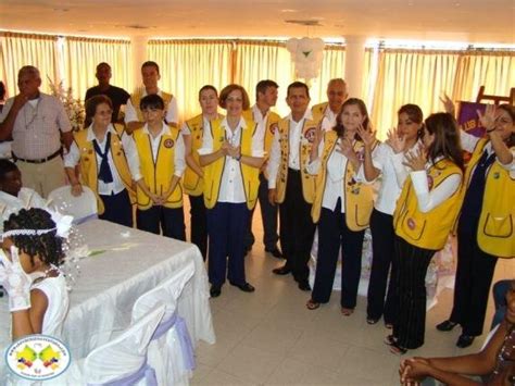 El Club de Leones Monarca Buenaventura celebró la Primera Comunión a