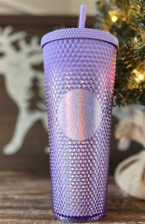 New Starbucks Limited Holiday Edition 2023 Purple Lavender Gradient