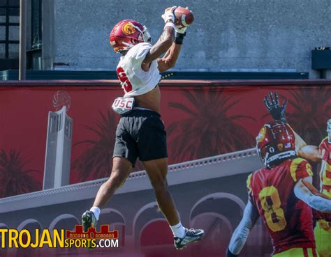 Breaking Down Usc S Official Depth Chart Release Ahead Of The Season