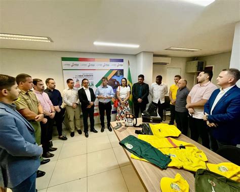 Semarh Entrega Kits De Combate A Inc Ndios Para Cinco Munic Pios Do