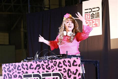 写真：小林幸子 初のギャル姿＆djプレー披露「クセになりそう！」「付けまつげを8枚付けてます」 東スポweb