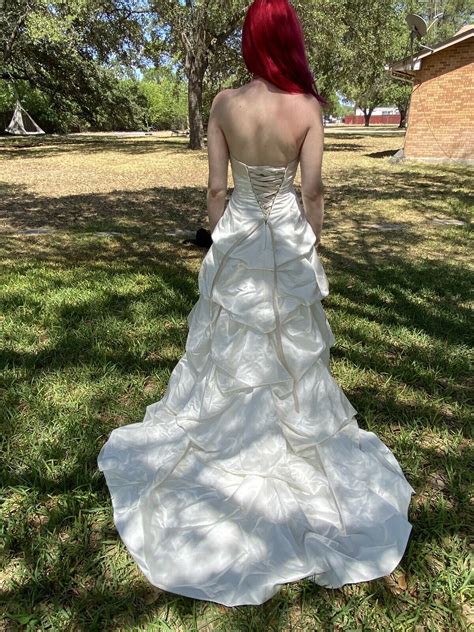 Davids Bridal Davids Dress T9168 Satin Pick-up Ivory … - Gem