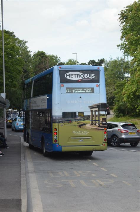 Metrobus Crawley Scania Cn Ud Omnicity Yp Hwl Flickr