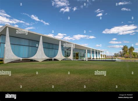 Palacio da alvorada alvorada palace fotografías e imágenes de alta