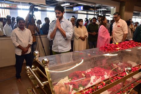 Final Rites Of Superstar Krishna Garu Pics IndustryHit