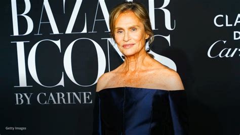 Lauren Hutton 78 Says She Never Wore Bras Until I Was 50 After Stripping Down For Lingerie