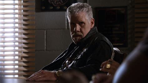 Sons Of Anarchy S Ron Perlman Recalls The Show S Chapel Scenes As His