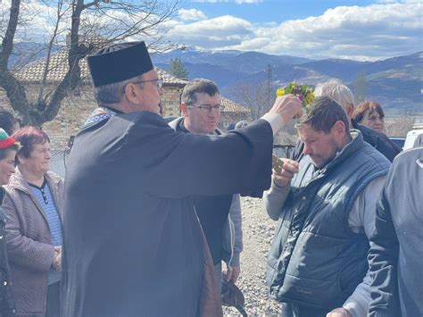 В Полето почетоха Свети Четиридесет мъченици | Simitli.Info