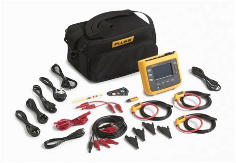 Fluke 1732/EUS Effekt- och energilogger för 3-fas, med pekskärm i färg ...