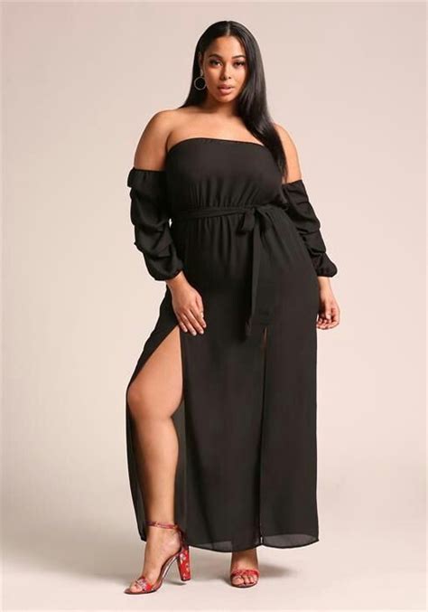 Pin De Mickeystyles En Plus Size Fashion And Style Fotos De Mujeres