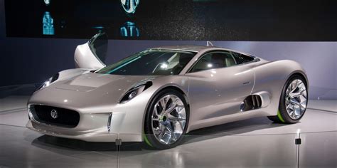 Jaguar showcases 3 new platforms for electric vehicles and hybrids ...