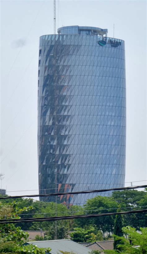 Avian Tower Setiap Gedung Punya Cerita