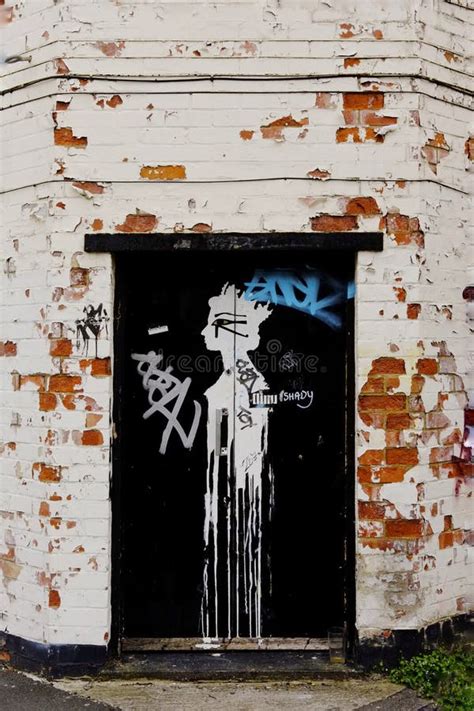 Queen Elizabeth Graffiti Stock Photos Free And Royalty Free Stock