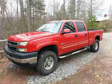 Purchase Used 2006 Chevrolet Silverado 2500 Hd Lt Crew Cab Pickup 4 Door 6 6l Duramax Diesel In