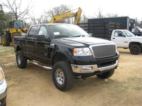 2004 FORD F150 LARIAT 4X4 PICKUP