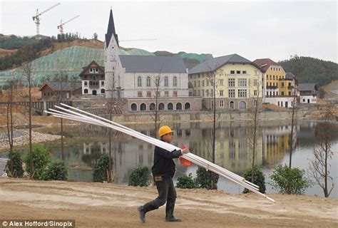 Hallstatt China Replica