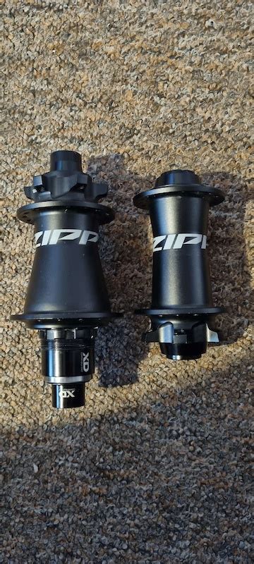 Zipp Moto ZM2 Hubs 32H Boost For Sale